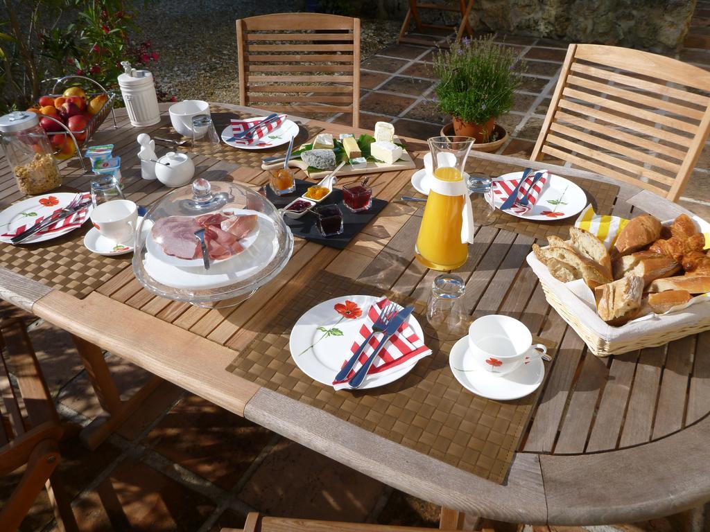 Domaine Du Papillon Bed & Breakfast Lesparre-Médoc Екстериор снимка